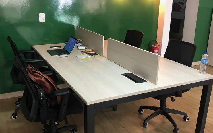 Mesa compartilhada